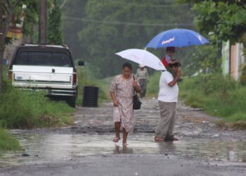 Lluvias intensas y frío en México para este sábado advierte CONAGUA