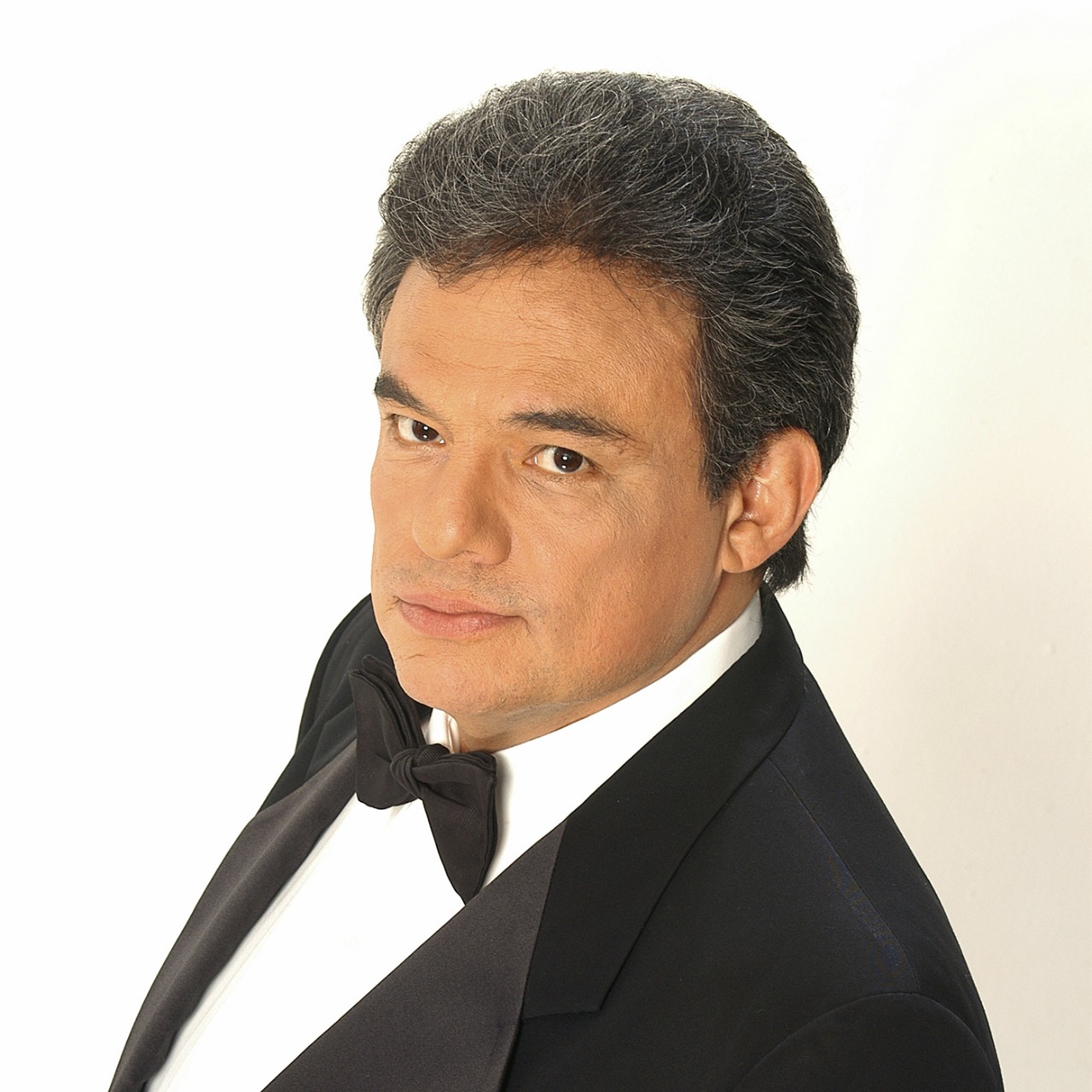 El cantautor mexicano José José es parte del club de los 28