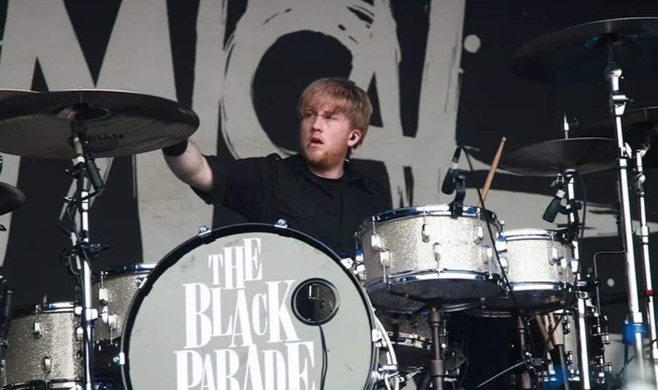 Muere Bob Bryar, exbaterista de My Chemical Romance a los 44 años.