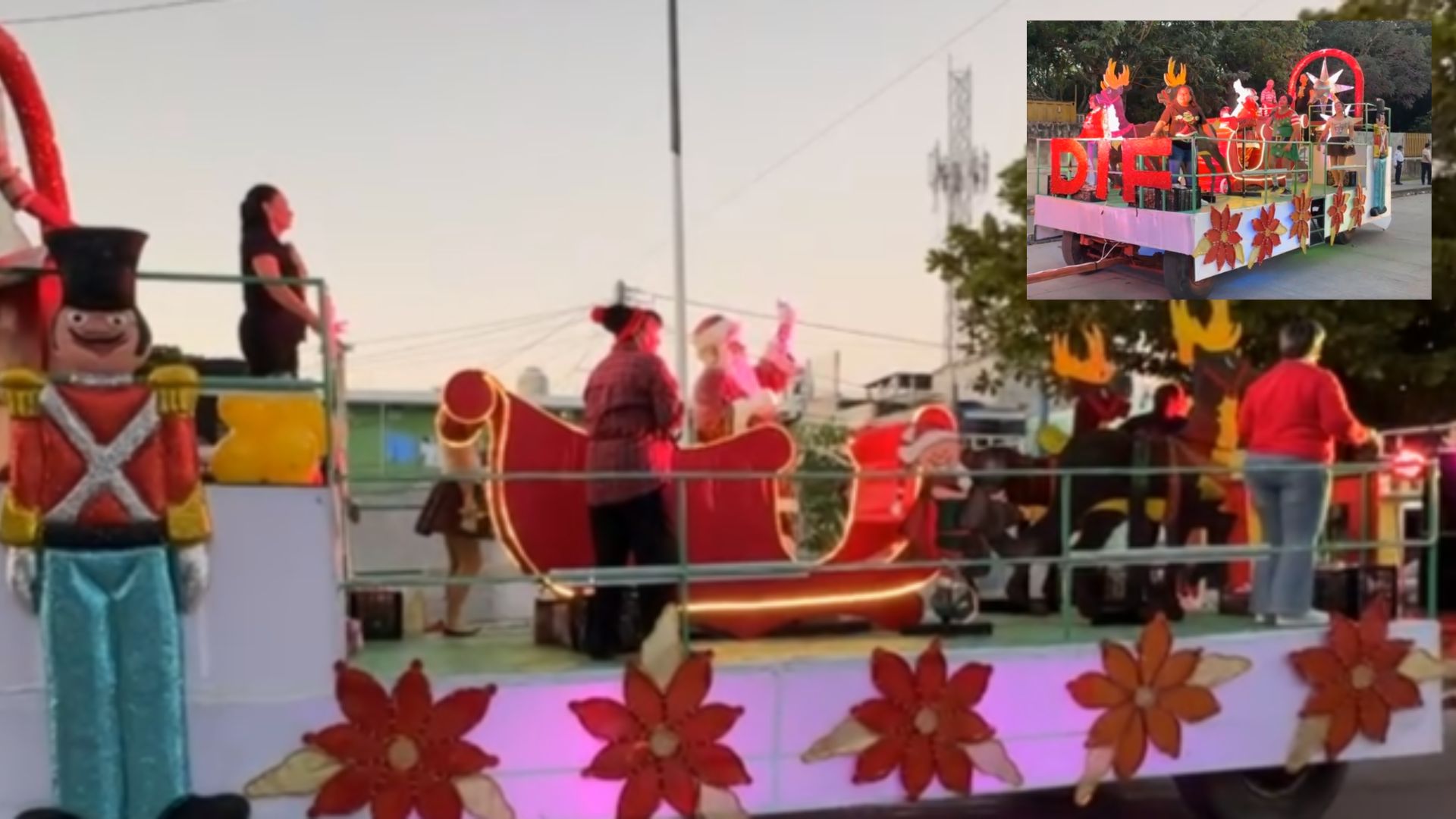 Recorrido de Santa Claus en Ciudad del Carmen