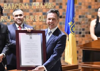 Pablo Lemus toma de protesta