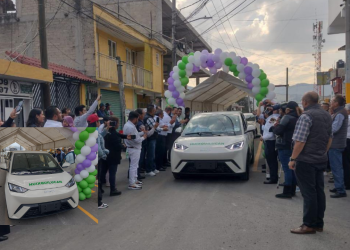 Primeros taxis eléctricos en Huixquilucan.