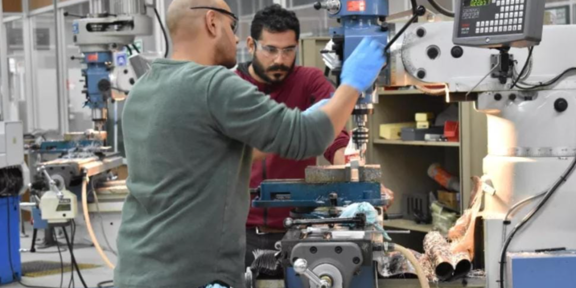 El Colegio de Educación Profesional Técnica del Estado de Chihuahua (CONALEP), te invita a inscribirte en los cursos y diplomados que tendrán en el Centro de Asistencia y Servicios Tecnológicos (CAST) de Ciudad Juárez.