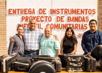 Instituto de Cultura y Artes del Estado entrega 50 instrumentos musicales a tres municipios de Campeche.