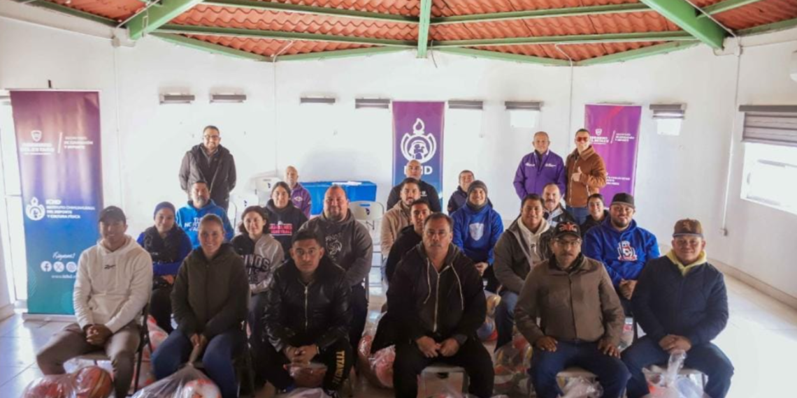 ICHD entrega material deportivo a 27 escuelas