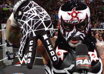 Penta Zero Miedo triunfa en su primera lucha en la WWE,