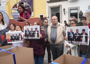 Protestan en Veracruz por llegada de los Yunes a Morena