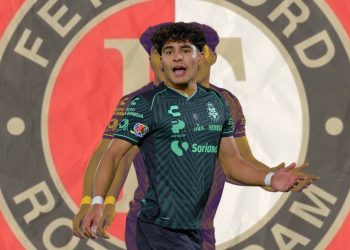 Stephano Carrillo es nuevo jugador del Feyenoord y firma hasta 2029