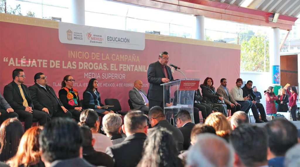 Edomex lanza campaña en preparatorias "Aléjate de las drogas”