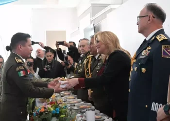 Maru Campos día del Ejercito Mexicano
