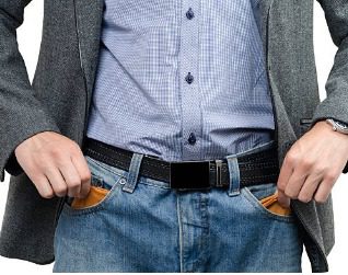 No uses bolsas traseras para guardar tu teléfono.