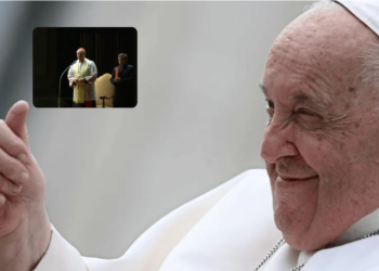 Papa Francisco manda mensaje de voz a feligreses.