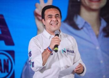 Luis Nava encabeza preferencias electorales rumbo a la gubernatura de Querétaro en 2027: RUBRUM