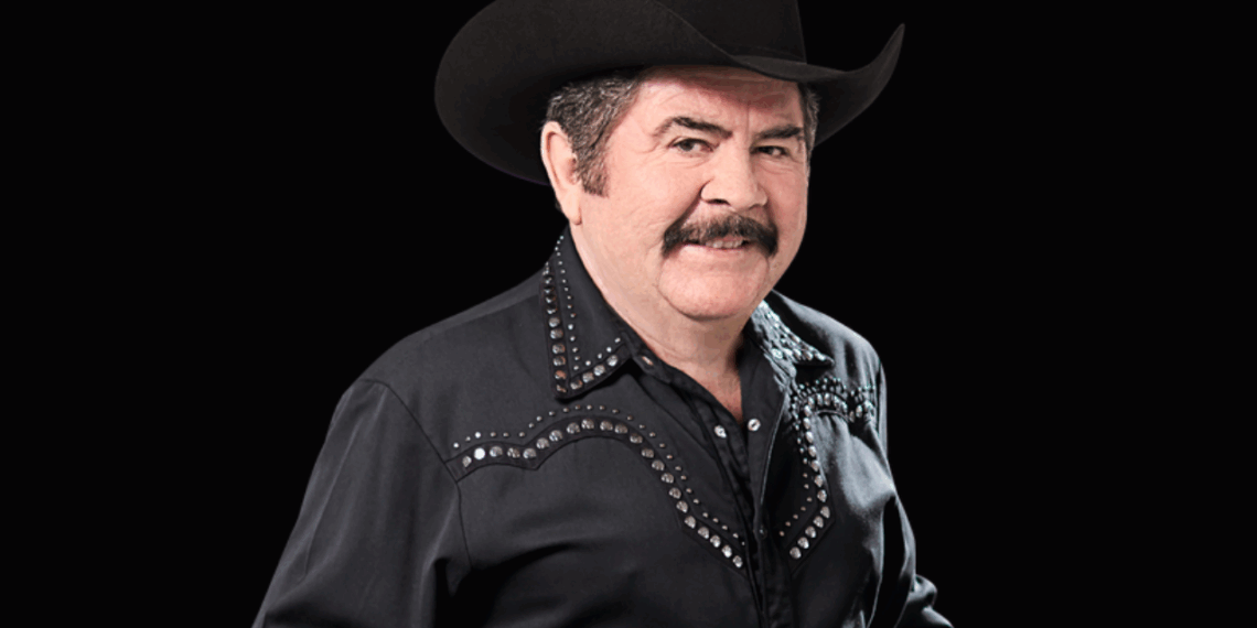 Amigos de Eliseo Robles piden por la salud del cantante.