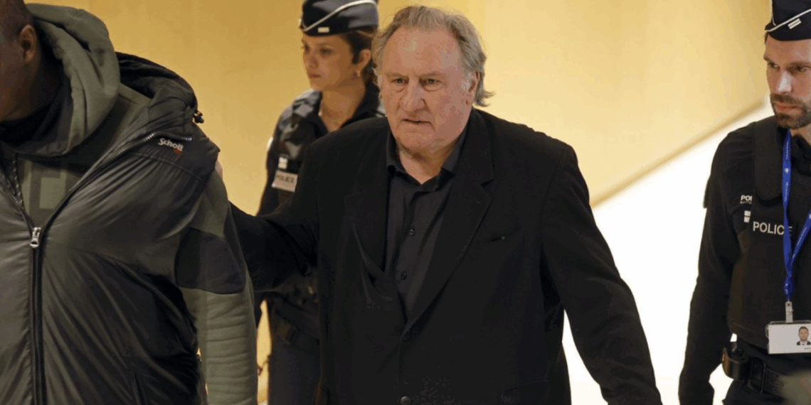 Gérard Depardieu es declarado culpable por caso de agresión sexual a dos mujeres.