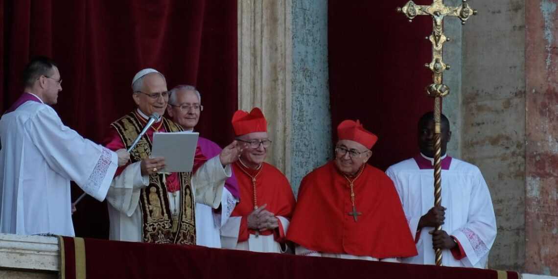 Conmueve a creyentes video del papa León XIV