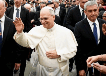 Conoce el primer post en X del Papa León XIV.