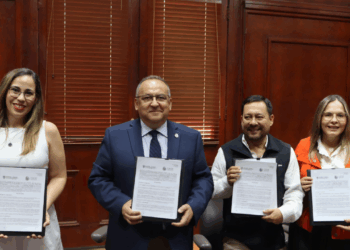 El Instituto Chihuahuense de las Mujeres y la Universidad Autónoma de Chihuahua se unen para erradicar la violencia de género