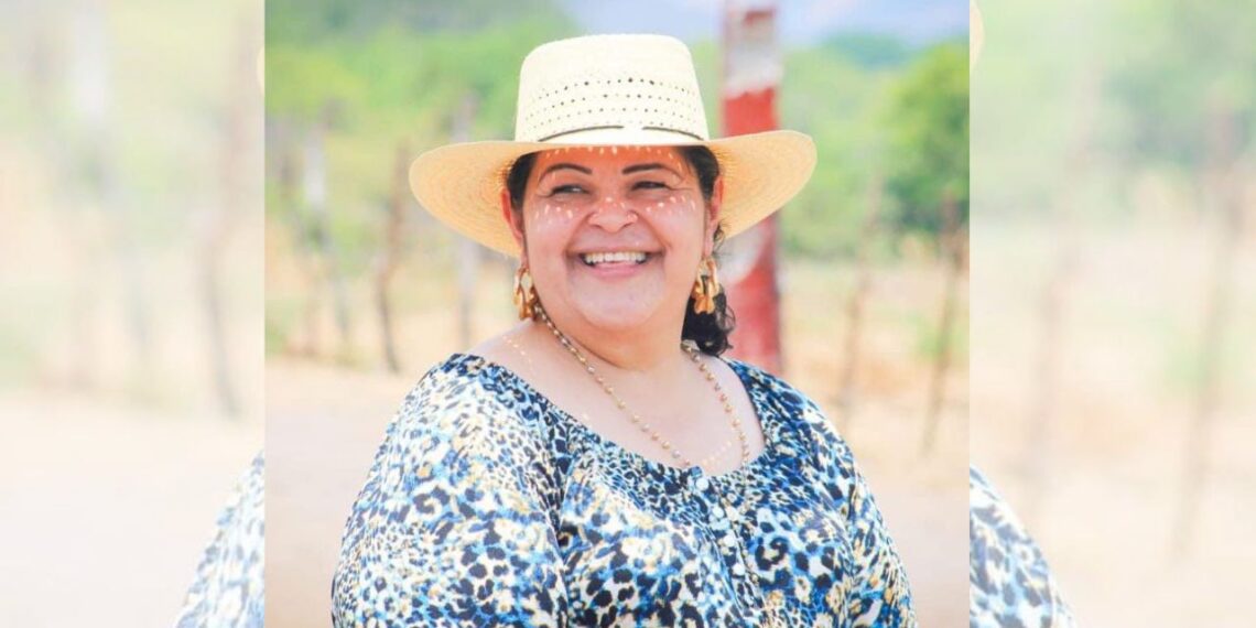 Michoacán Atacan a balazos a alcaldesa de Tepalcatepec y a su esposo