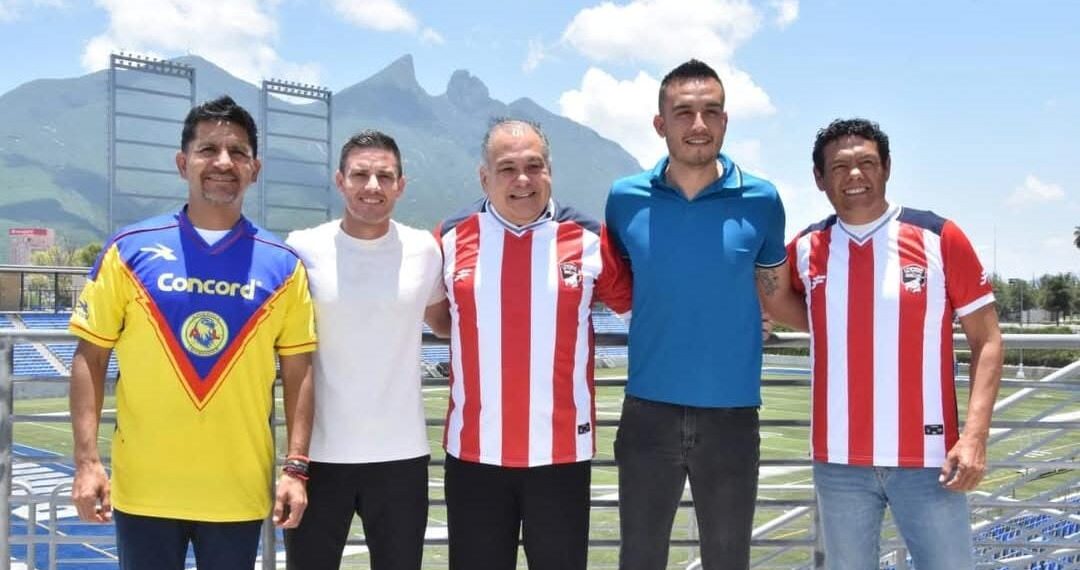 En favor de Protección Civil y Bomberos de Santiago, leyendas del fútbol se preparan para los Clásicos Regio y Nacional en Monterrey.