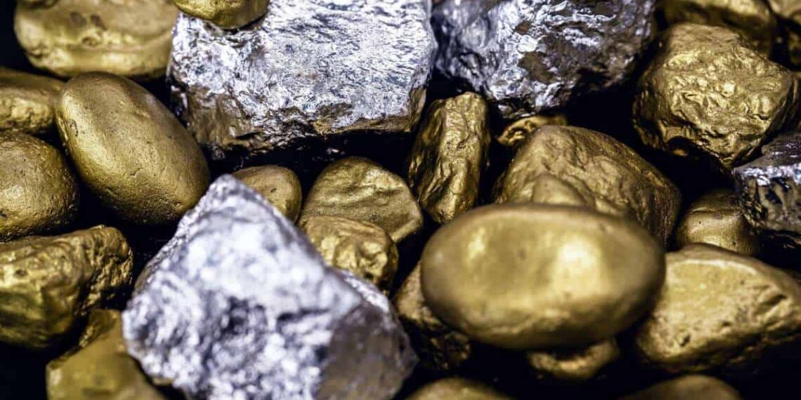 Camión con concentrado de oro y plata es robado por grupo armado cerca de Guadalajara