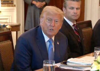 Trump anuncia aranceles del 50% al cobre; advierte con tarifas del 200% a farmacéuticos