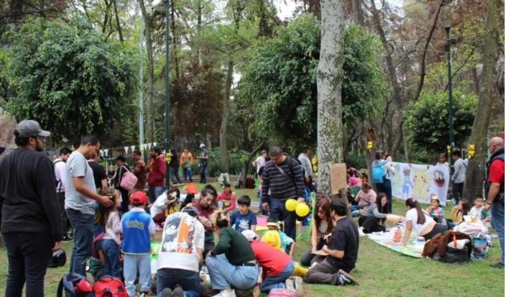 Asiste al zoo picnic "PandArtístico" festejando a Xin Xin.