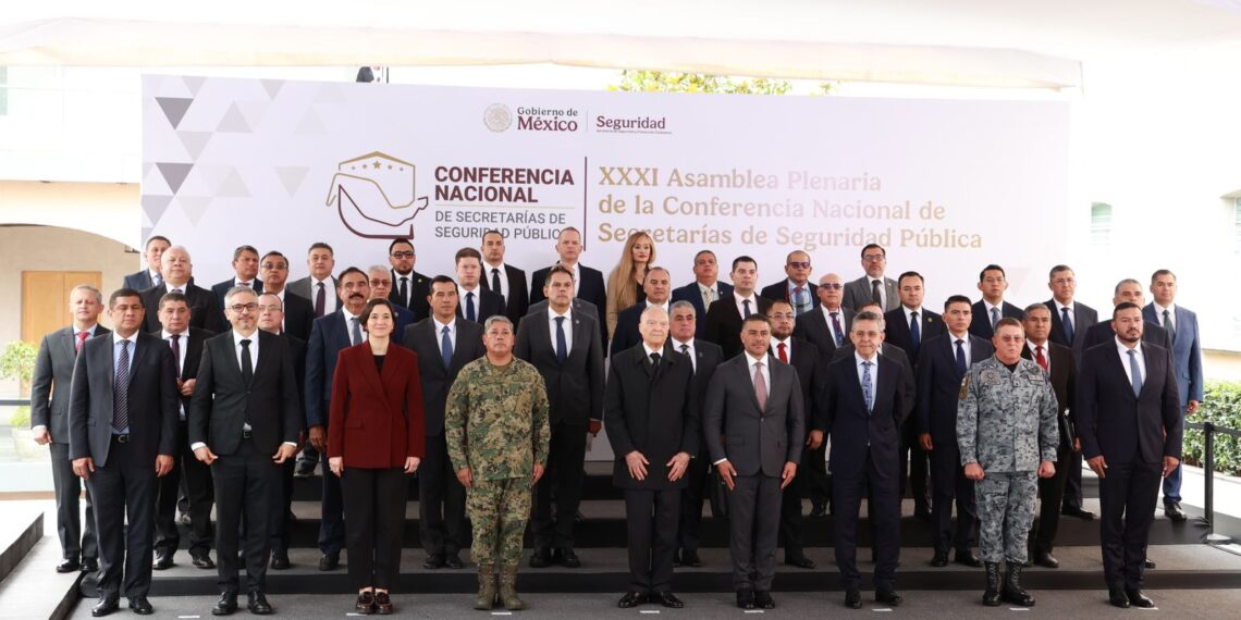 Reconoce Harfuch trabajo en seguridad de Michoacán