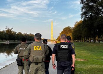 ¿Qué es la Operación Portero de la DEA que confrontó a Sheinbaum con EU?  