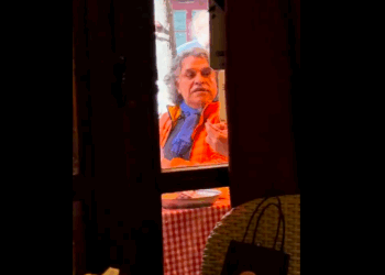 supuesto Juan Gabriel en París