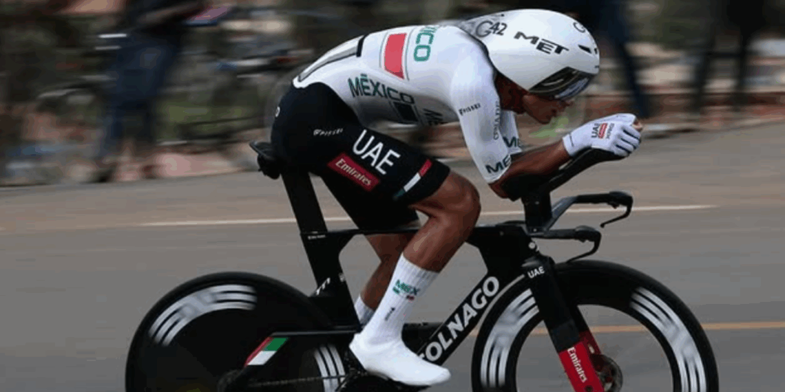 Isaac del Toro se prepara para continuar en el Mundial de Ciclismo de Ruta 2025