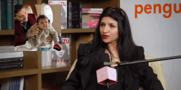 Cazzu revela que Nodal no permite viajar a su hija con ella