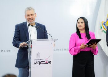 El gobernador Alfredo Ramírez y Gladyz Butanda