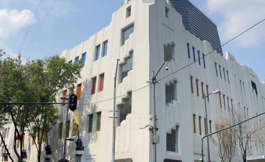 Paseo Histórico: Destellos del Art Déco