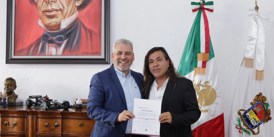 Alfredo Ramírez Bedolla designa a Sergio Pimentel como rector de la UTM