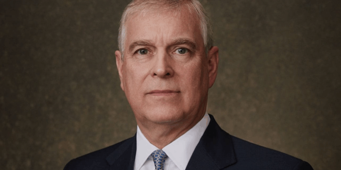 El príncipe Andrew pierde todos sus títulos y será desalojado de su residencia real por orden del rey Carlos III