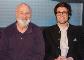 Hijo de Rob Reiner es detenido tras hallarse muertos al cineasta y a su esposa