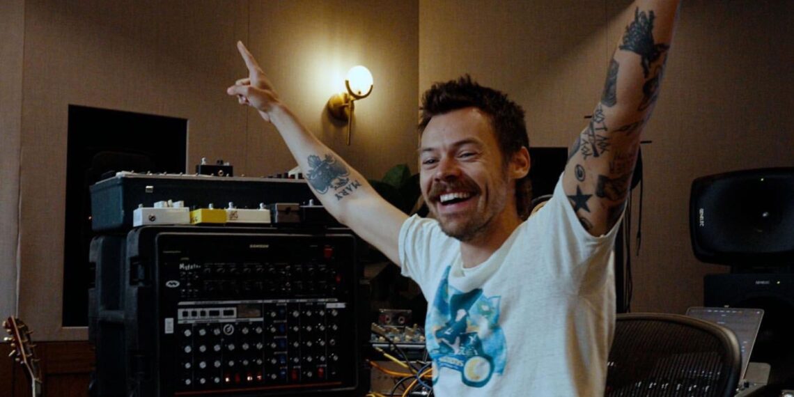 Harry Styles anuncia nuevo sencillo “Aperture”