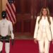 Melania Trump aparece en la Casa Blanca acompañada por un robot humanoide