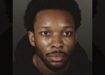 El cantante D4vd se declara no culpable de asesinato y abuso sexual en caso de Celeste Rivas