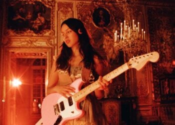 Olivia Rodrigo estrena "drop dead" con video musical grabado en el Palacio de Versailles