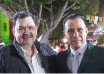 presidente municipal de Taxco de Alarcón, Juan Andrés Vega Carranza, y a su padre, Juan Vega Arredondo.