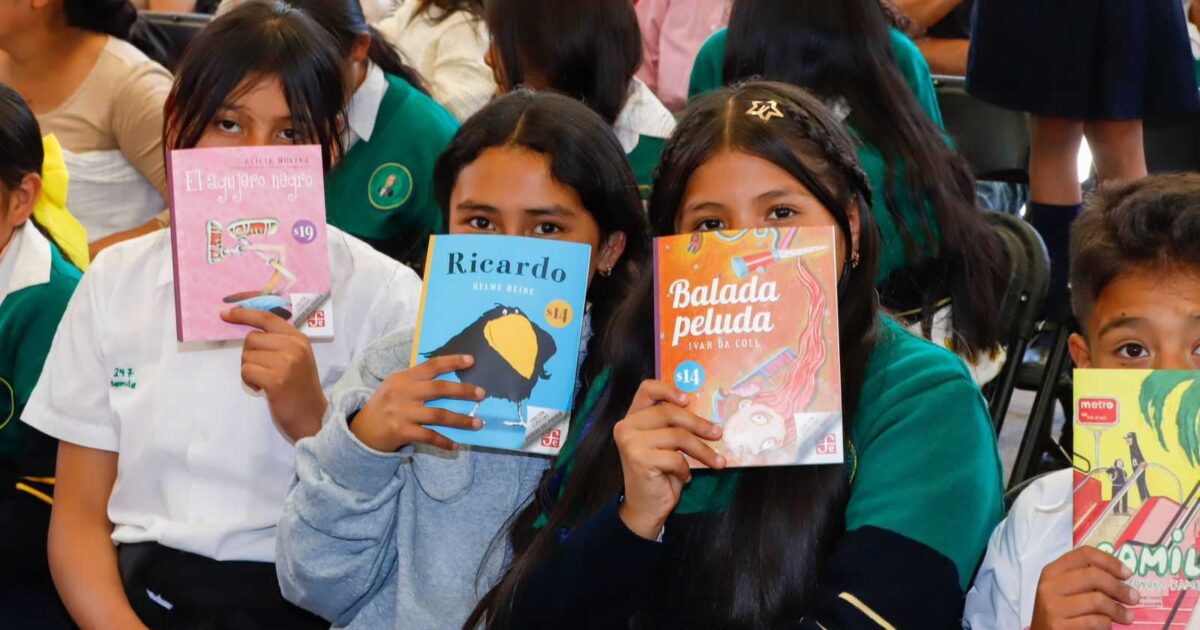 Este lunes regresan a clases más de un millón de estudiantes: Gabriela ...