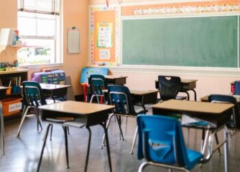 SEP y estados acuerdan mantener sin cambios el calendario escolar 2025-2026