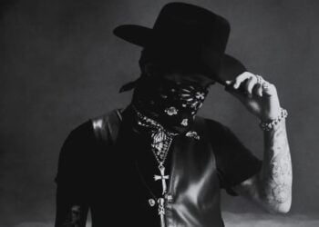 Christian Nodal registra “El Forajido” en medio de pleito legal con su padre