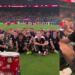 Selección de Noruega se une con los aficionados para el “festejo vikingo”