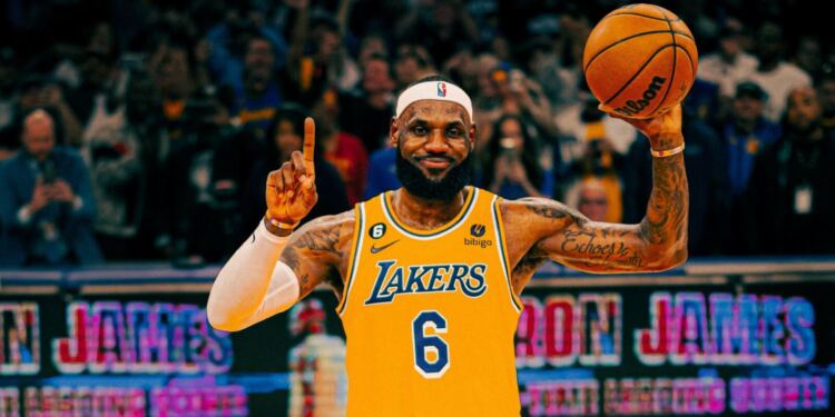 LeBron James seguirá en la NBA, pero su etapa con los Lakers llegó a su fin