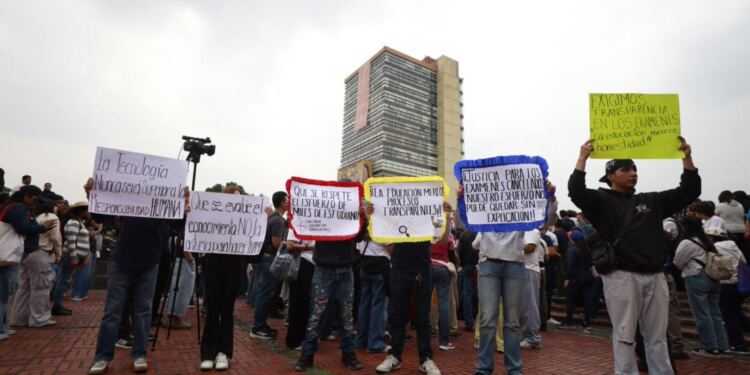 unam