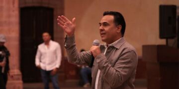 Luis Nava