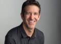 John Ternus oficialmente se convierte en el nuevo CEO de Apple y toma el lugar de Tim Cook